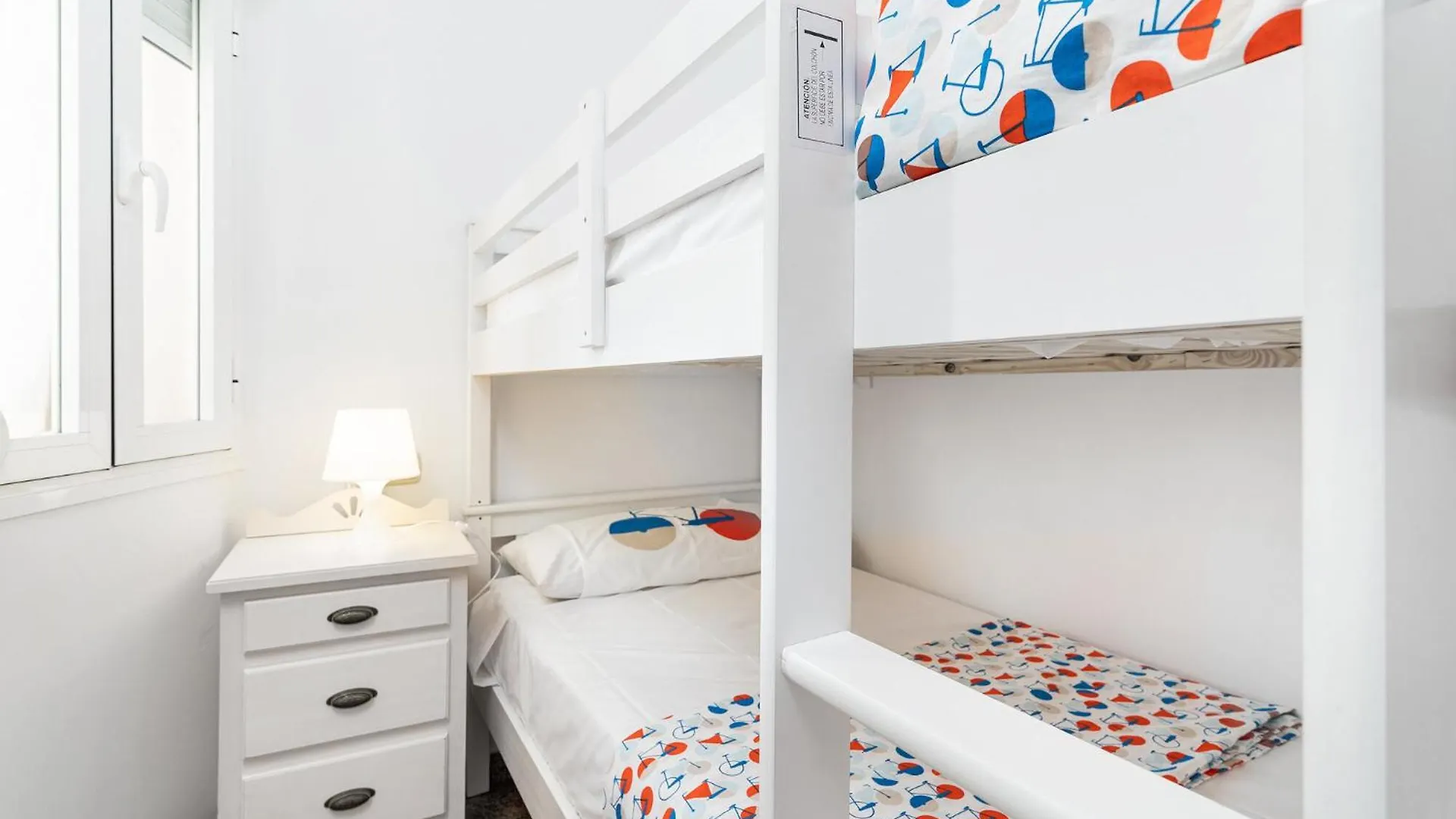 Nac8 - Bonito Apartamento Con Vistas Al Mar 2 Dormitorios, Wifi, 3 Piscinas, Playa A 250 Metros Benalmádena 0*,  Hiszpania
