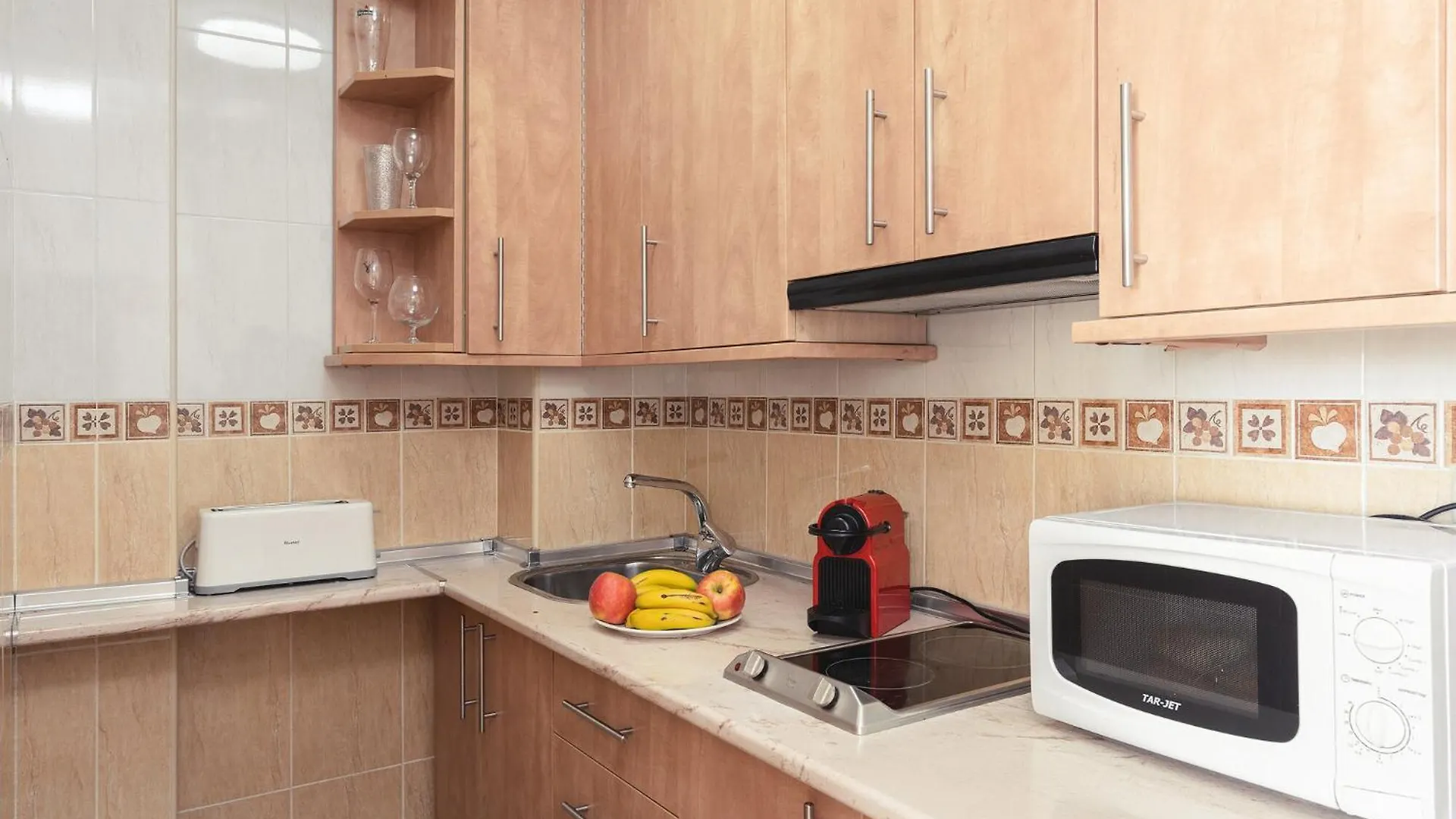 Apartament Nac8 - Bonito Apartamento Con Vistas Al Mar 2 Dormitorios, Wifi, 3 Piscinas, Playa A 250 Metros Benalmádena